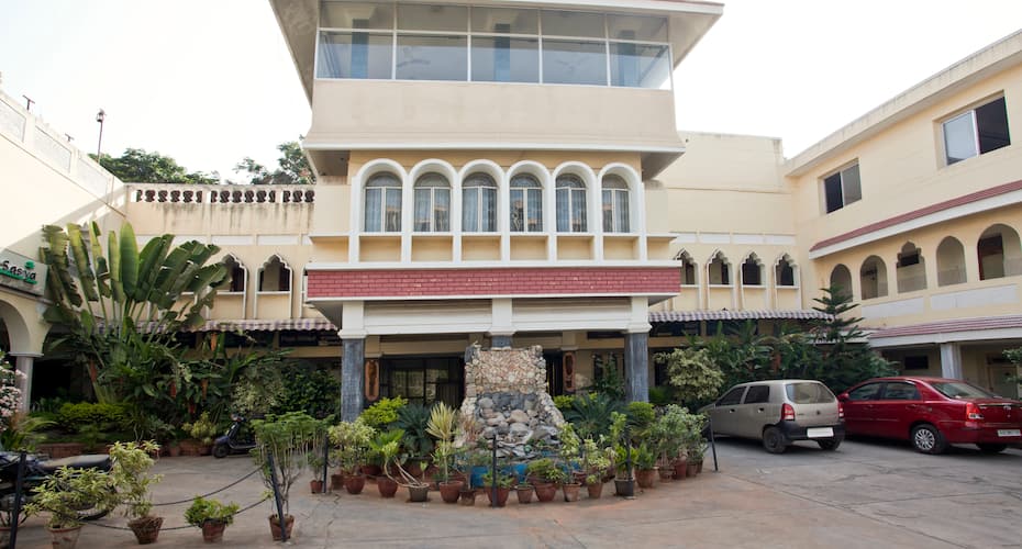 Hotel Sshringar Intercontinental, Mysore 1